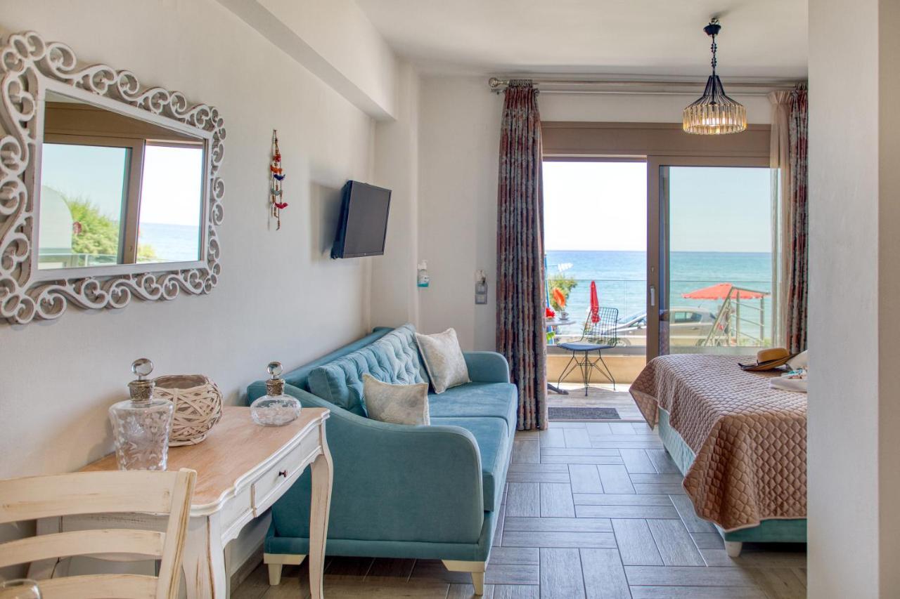 Elimia Suites & Studios Makrýgialos 外观 照片