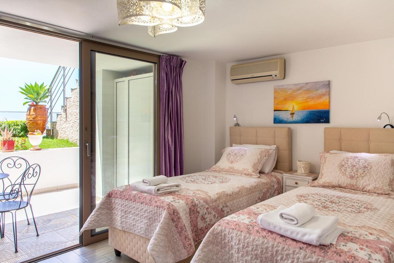 Elimia Suites & Studios Makrýgialos 外观 照片